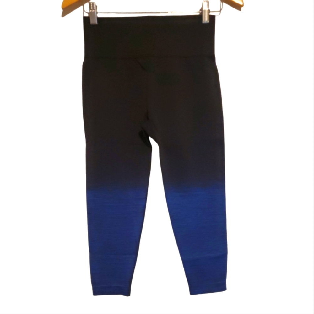 NWOT Code Fit Black/Blue Capri Leggings